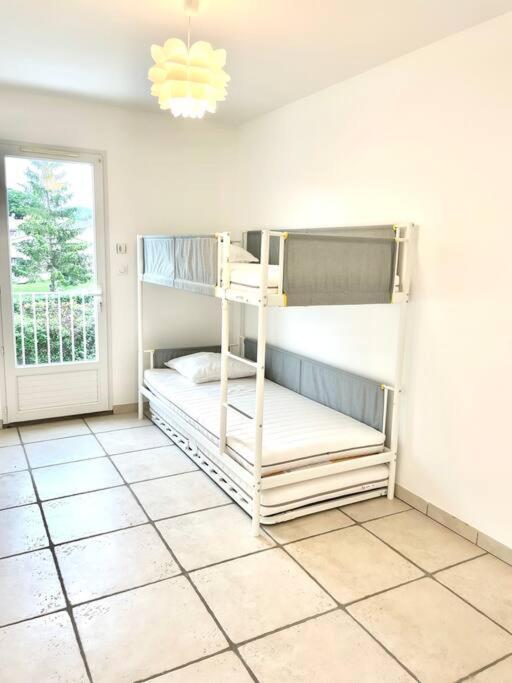 Charmante Pour 10 Personnes Villa *